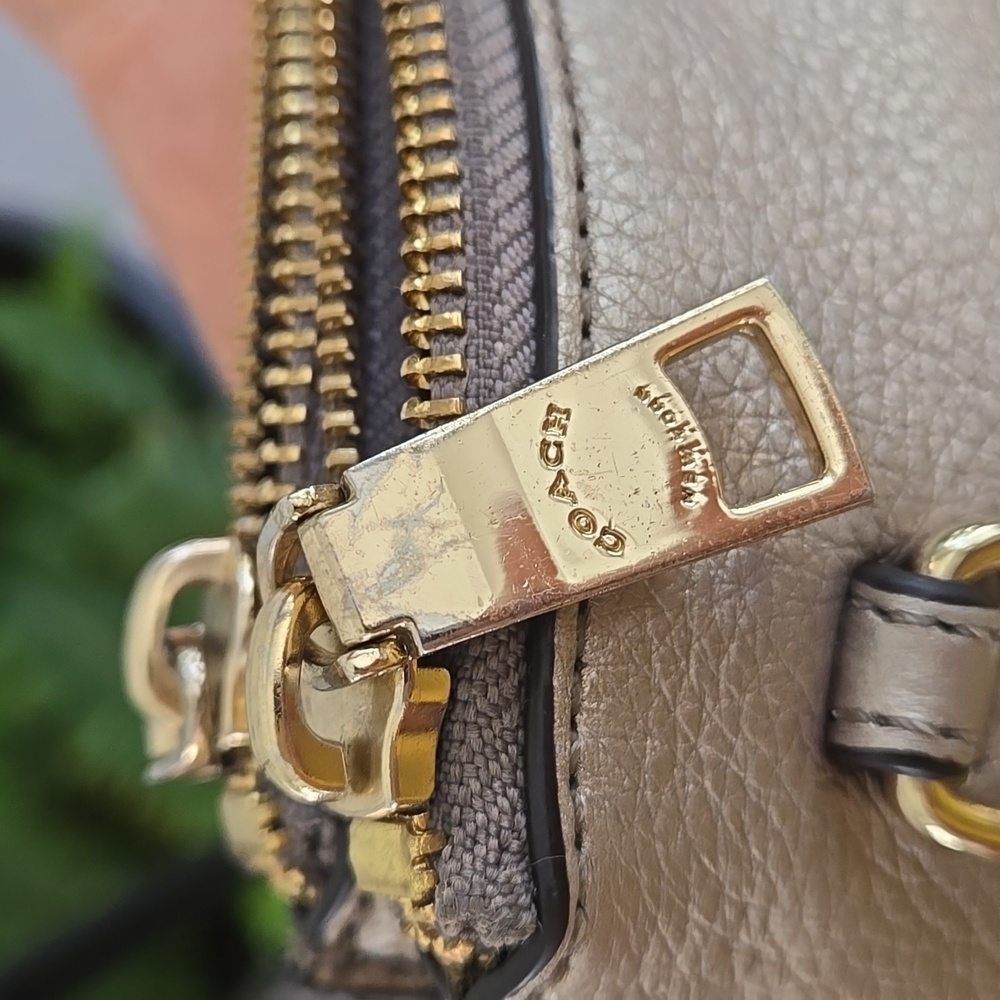 Coach Gold Leather Crossbody Bag - Picture 12 of 13